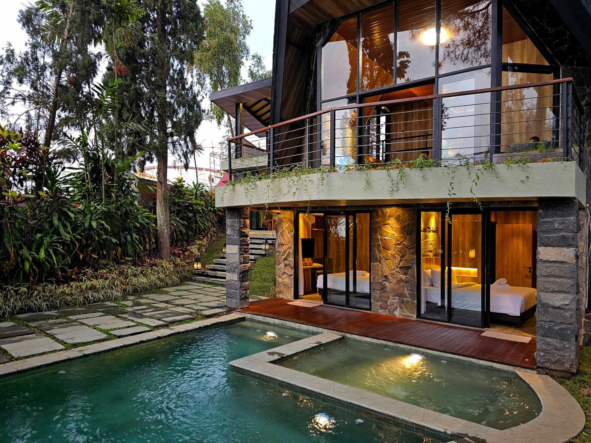 Villa 4-Br Klub Bunga No 4 Batu Malang 外观 照片