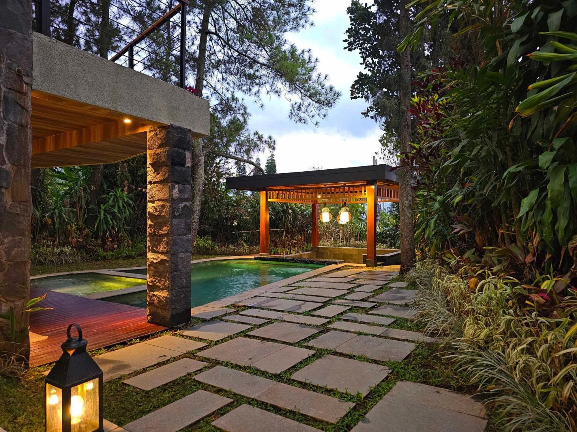 Villa 4-Br Klub Bunga No 4 Batu Malang 外观 照片